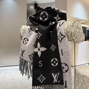 Louis Vuitton scarves
